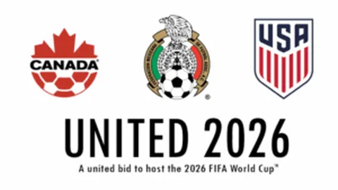 德甲积分榜：拜仁居首，多特陷入末四席位